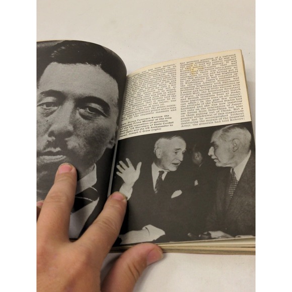 Ballantine's Illustrated History WWII Battle Book No 10 Pearl Harbor A J Barker - Picture 8 of 9